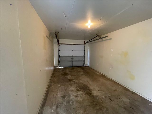 8117 West Gate BLVD A, Austin, TX 78745