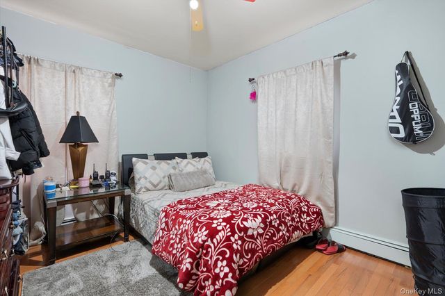 41 Atlantic Avenue, Freeport, NY 11520