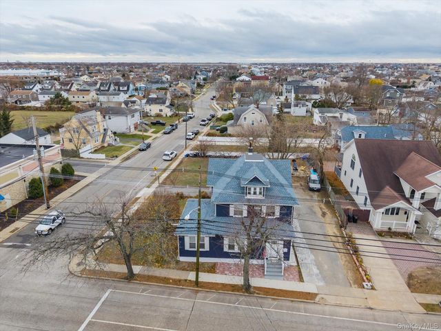 41 Atlantic Avenue, Freeport, NY 11520