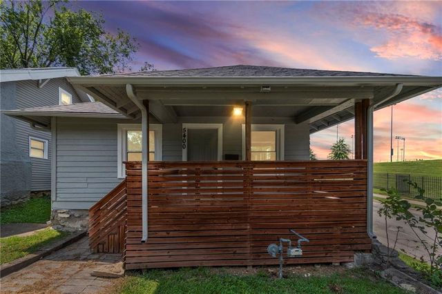 5400 Paseo Boulevard, Kansas City, MO 64110