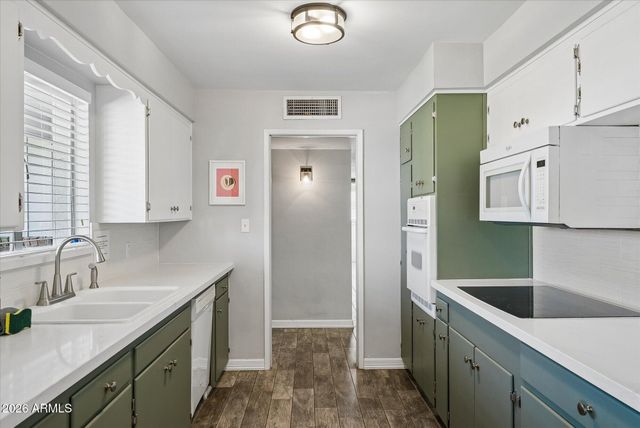 107 E PALMCROFT Drive, Tempe, AZ 85282