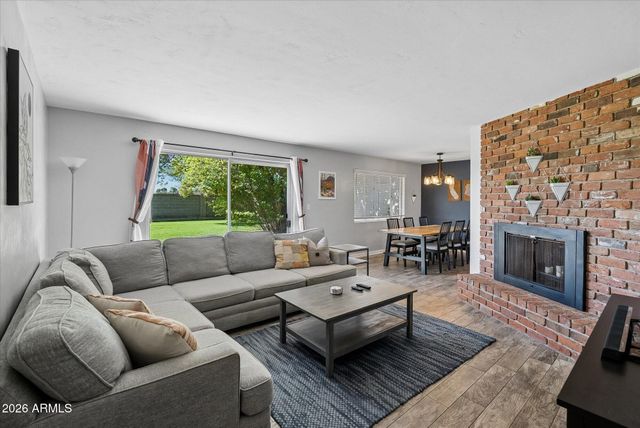 107 E PALMCROFT Drive, Tempe, AZ 85282