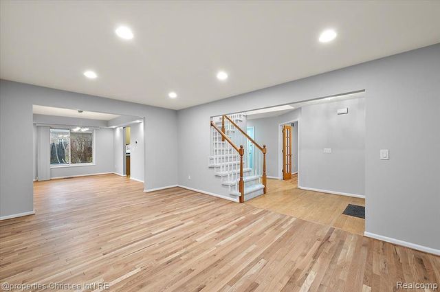 3210 Davenport Lane, Rochester Hills, MI 48309