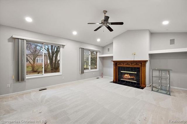 3210 Davenport Lane, Rochester Hills, MI 48309