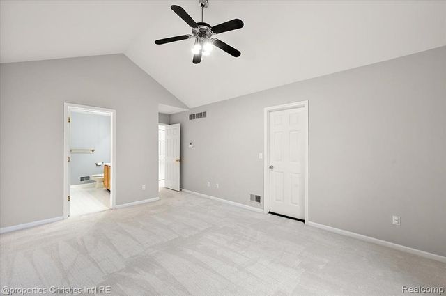 3210 Davenport Lane, Rochester Hills, MI 48309