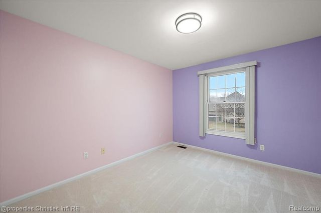 3210 Davenport Lane, Rochester Hills, MI 48309