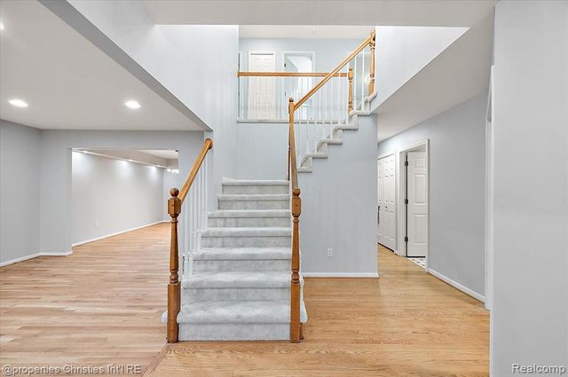 3210 Davenport Lane, Rochester Hills, MI 48309