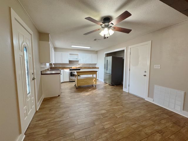 812 Fig St, Morgan City, LA 70380