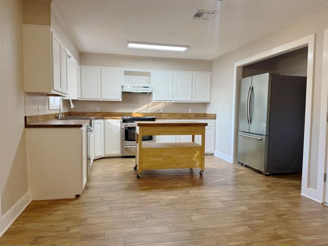 812 Fig St, Morgan City, LA 70380