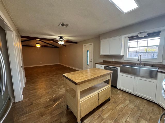 812 Fig St, Morgan City, LA 70380