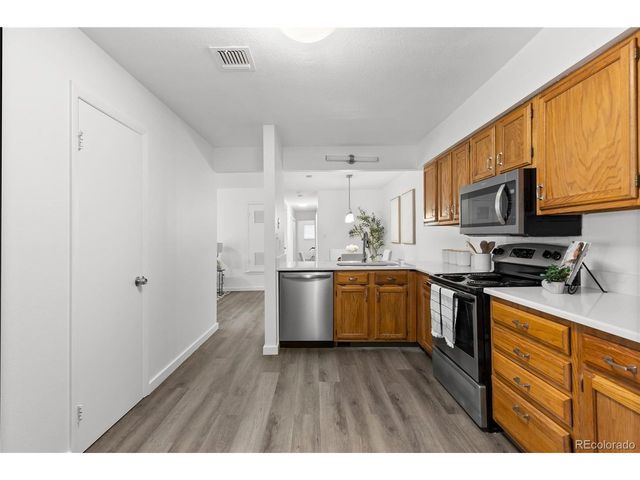 2215 E Geddes Ave B08, Littleton, CO 80122