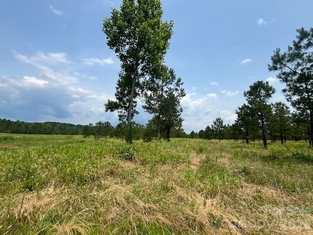 2200 Oweda Drive, Conover, NC 28613