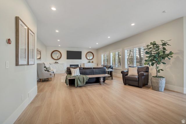 329 E BROWN FARM LN, Draper, UT 84020