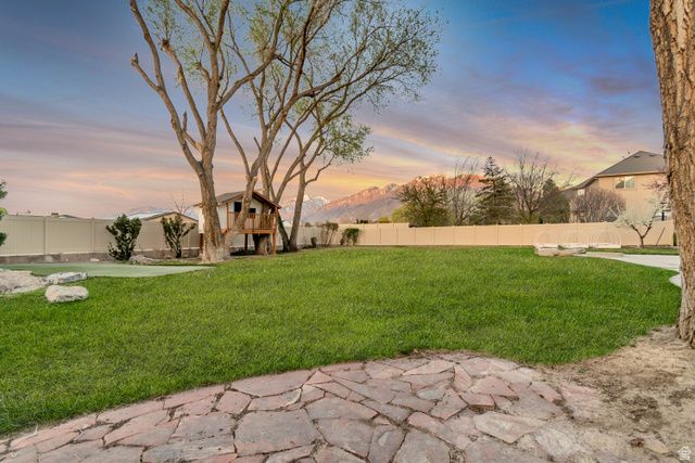 329 E BROWN FARM LN, Draper, UT 84020