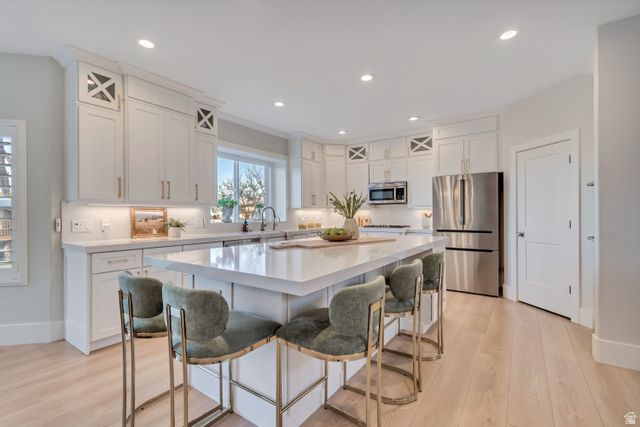 329 E BROWN FARM LN, Draper, UT 84020