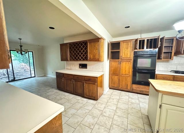 3927 E 79th Street, Tulsa, OK 74136