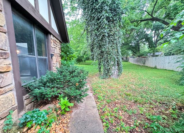 3927 E 79th Street, Tulsa, OK 74136
