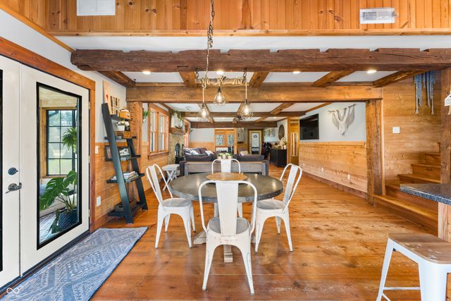 12980 W Lake Road, Seymour, IN 47274