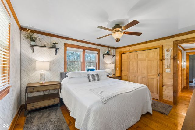 12980 W Lake Road, Seymour, IN 47274