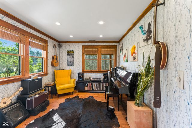 12980 W Lake Road, Seymour, IN 47274
