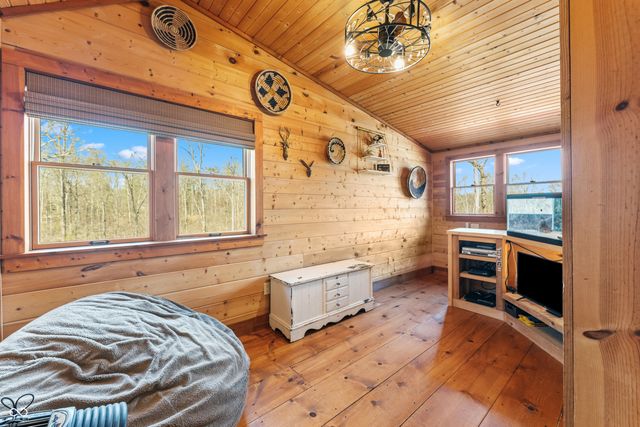 12980 W Lake Road, Seymour, IN 47274