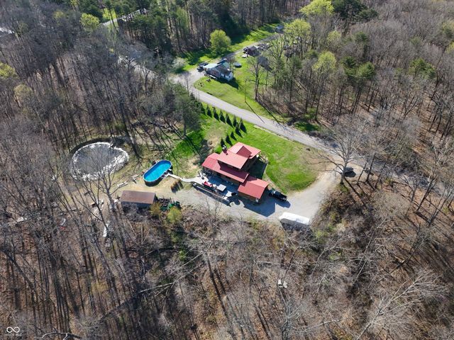 12980 W Lake Road, Seymour, IN 47274