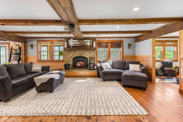 12980 W Lake Road, Seymour, IN 47274
