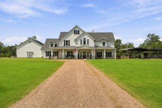 3103 Brundrett Road, Wallis, TX 77485