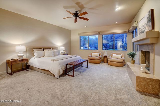 1933 Quiet Canyon Drive, Tucson, AZ 85718