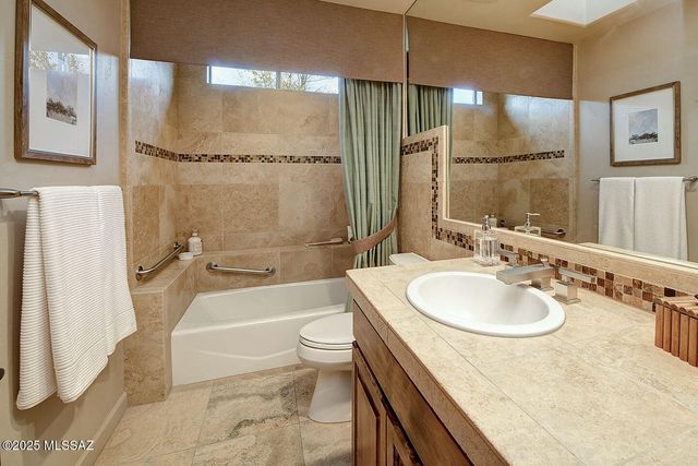 1933 Quiet Canyon Drive, Tucson, AZ 85718