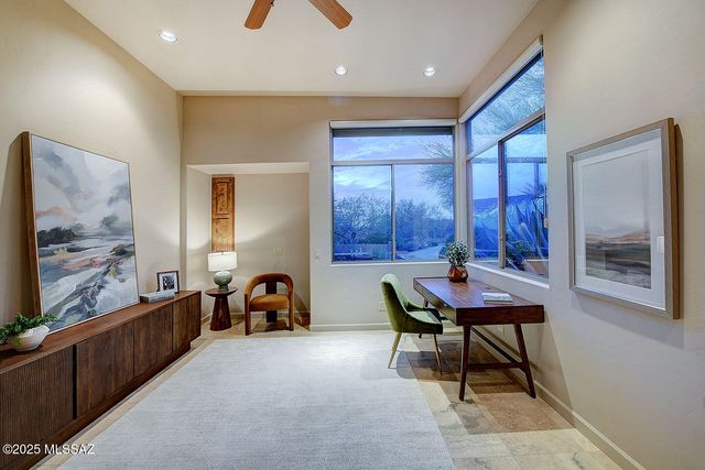 1933 Quiet Canyon Drive, Tucson, AZ 85718