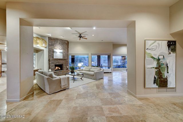 1933 Quiet Canyon Drive, Tucson, AZ 85718