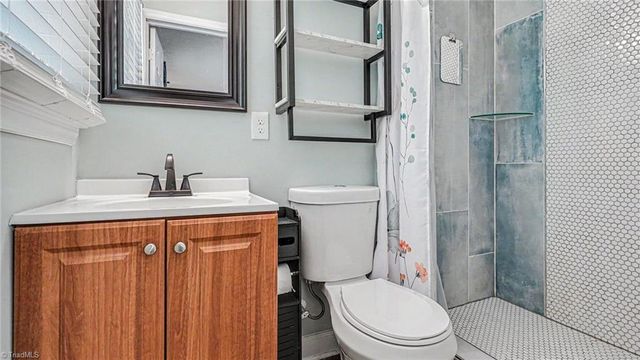 4219 Langden Drive, Winston-salem, NC 27107