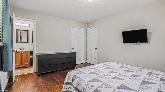 4219 Langden Drive, Winston-salem, NC 27107