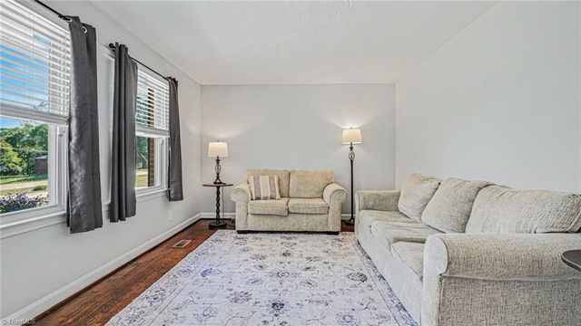 4219 Langden Drive, Winston-salem, NC 27107