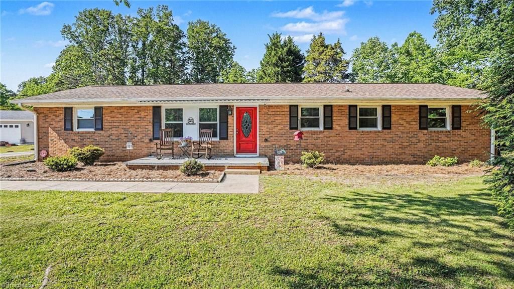 4219 Langden Drive, Winston-salem, NC 27107