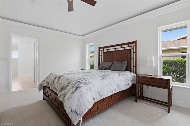 419 SW 12th ST, Cape Coral, FL 33991