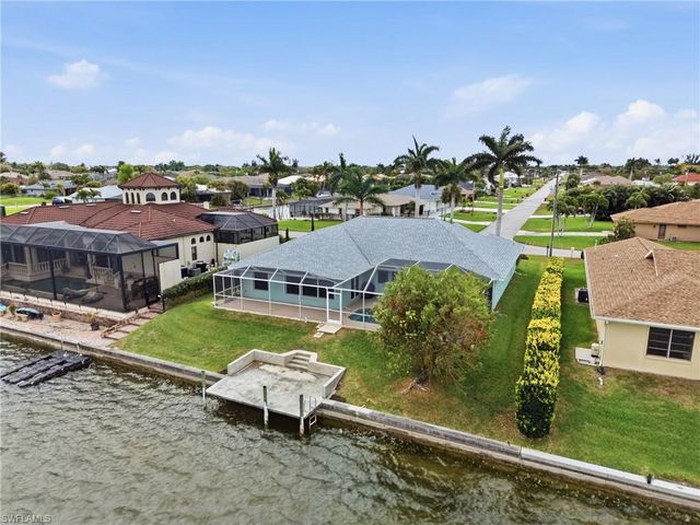 419 SW 12th ST, Cape Coral, FL 33991