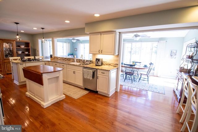 226 FAWN MEADOWS DR, Mount Royal, NJ 08061