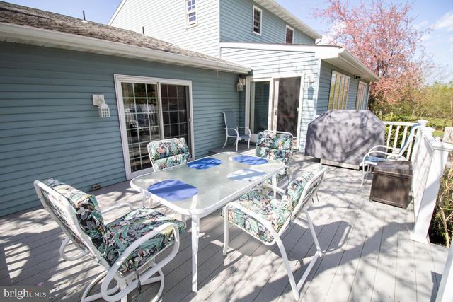 226 FAWN MEADOWS DR, Mount Royal, NJ 08061