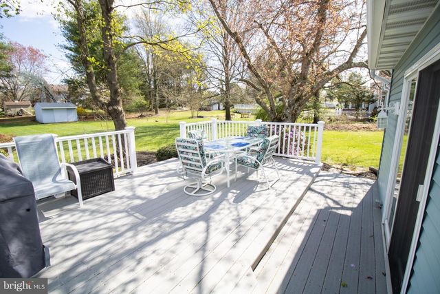 226 FAWN MEADOWS DR, Mount Royal, NJ 08061