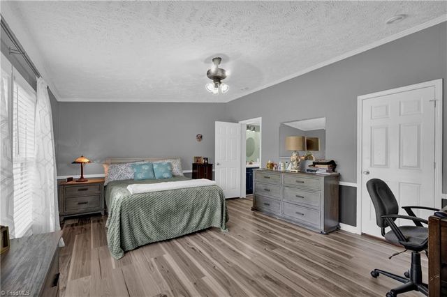 1008 Pine Ridge Drive, Hamptonville, NC 27020