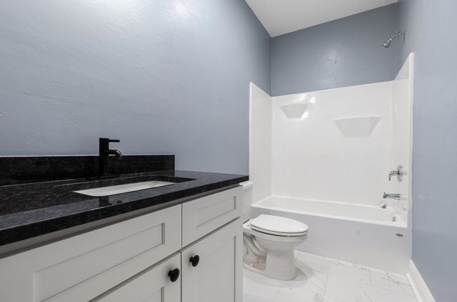 62 Frank Run, Midway, FL 32343