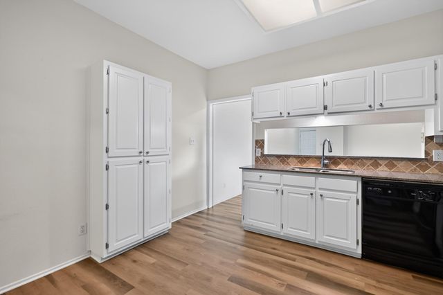 5701 Scout BLF, Austin, TX 78731