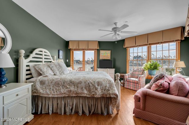 10 Waters Edge, Brielle, NJ 08730