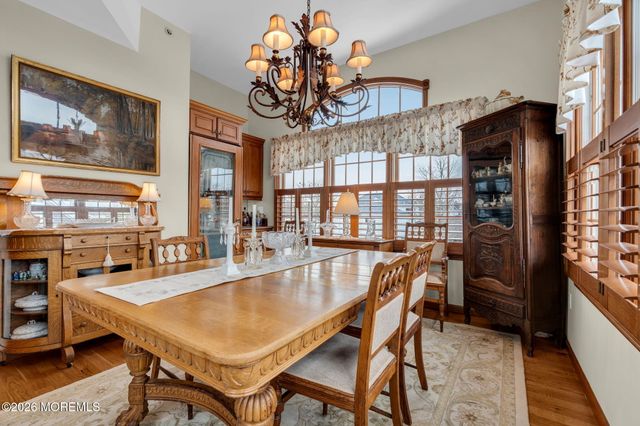 10 Waters Edge, Brielle, NJ 08730