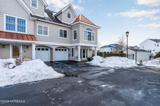 10 Waters Edge, Brielle, NJ 08730