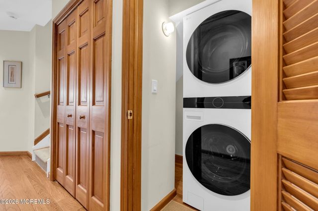 10 Waters Edge, Brielle, NJ 08730