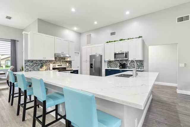 102 SW 120th Lane, Coral Springs, FL 33071