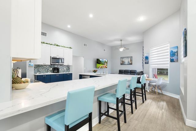 102 SW 120th Lane, Coral Springs, FL 33071